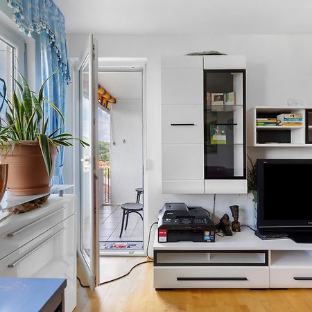 Helle, Ruhige Dachwohnung Eningen unter Achalm Ngoại thất bức ảnh