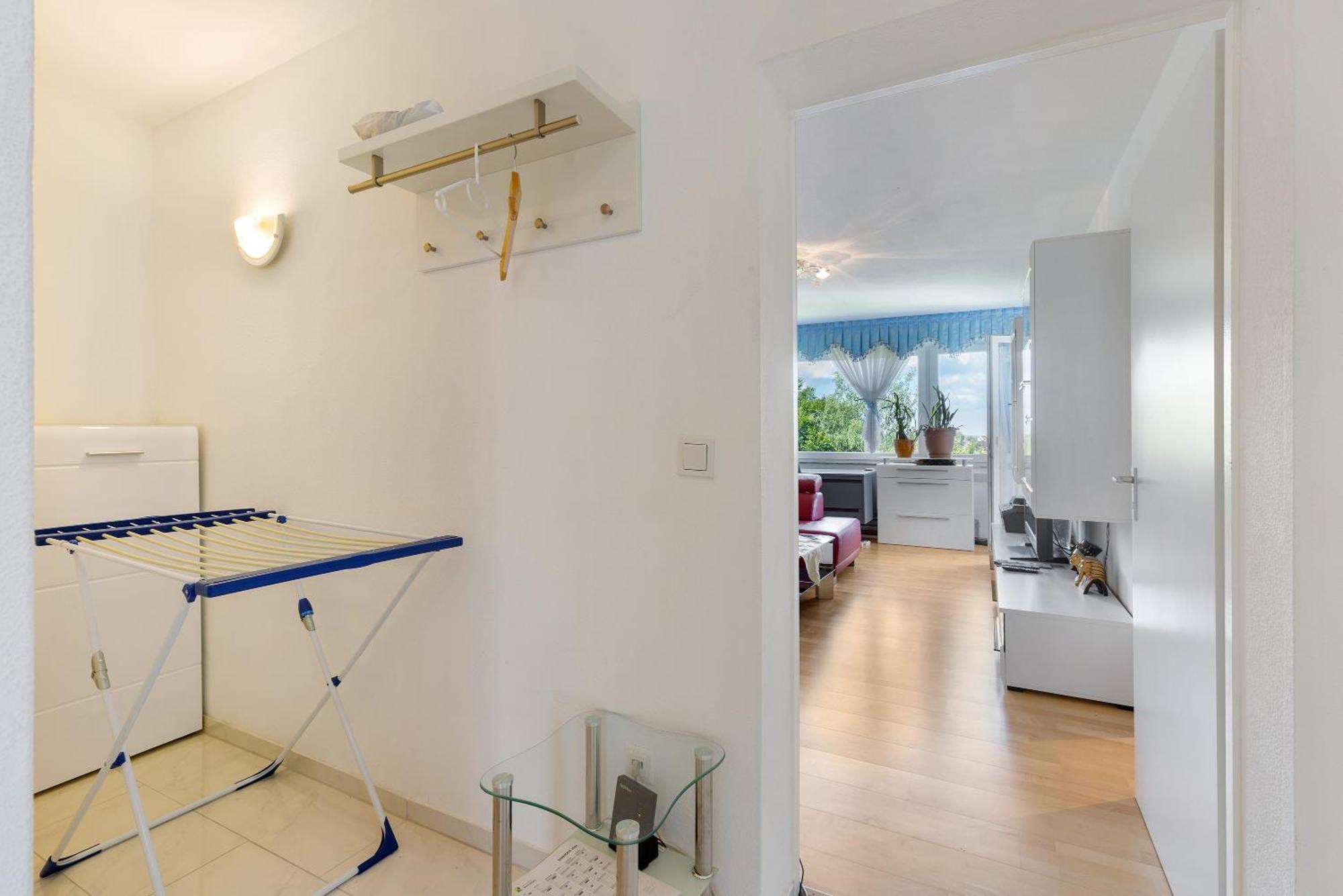 Helle, Ruhige Dachwohnung Eningen unter Achalm Ngoại thất bức ảnh
